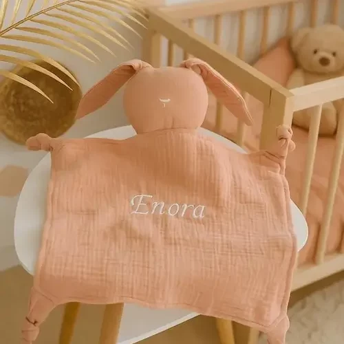 doudou-personnalise-garcon-fille-brode-gaze-coton-bio-rose