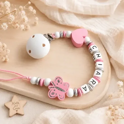 Attache tetine papillon fille coeur rose bois fsc eco responsable