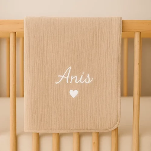couverture bébé personnalisée gaze de coton et polaire brodée prénom