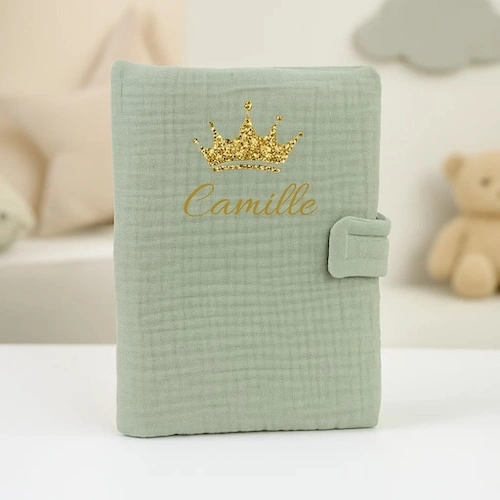 Protège carnet de Santé personnalisé – couronne vert