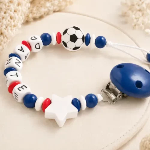 attache sucette personnalisée football France en bois Kids and Crea