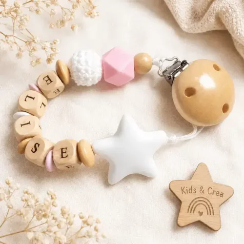 Attache tétine bois et silicone rose personnalisée avec prénom Elise et étoile blanche